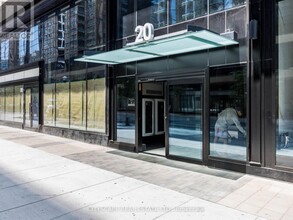 1302-1320 EDWARD St in Toronto, ON - Building Photo - Building Photo