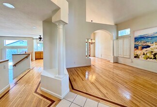 5017 Toyon Way in Antioch, CA - Building Photo - Building Photo