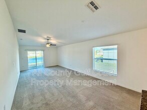 8538 40th Cir E in Parrish, FL - Building Photo - Building Photo