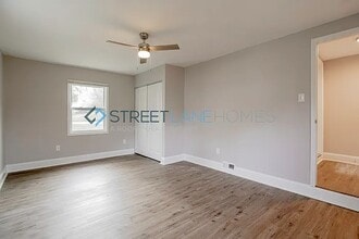 565 Alamo St in Spartanburg, SC - Foto de edificio - Building Photo