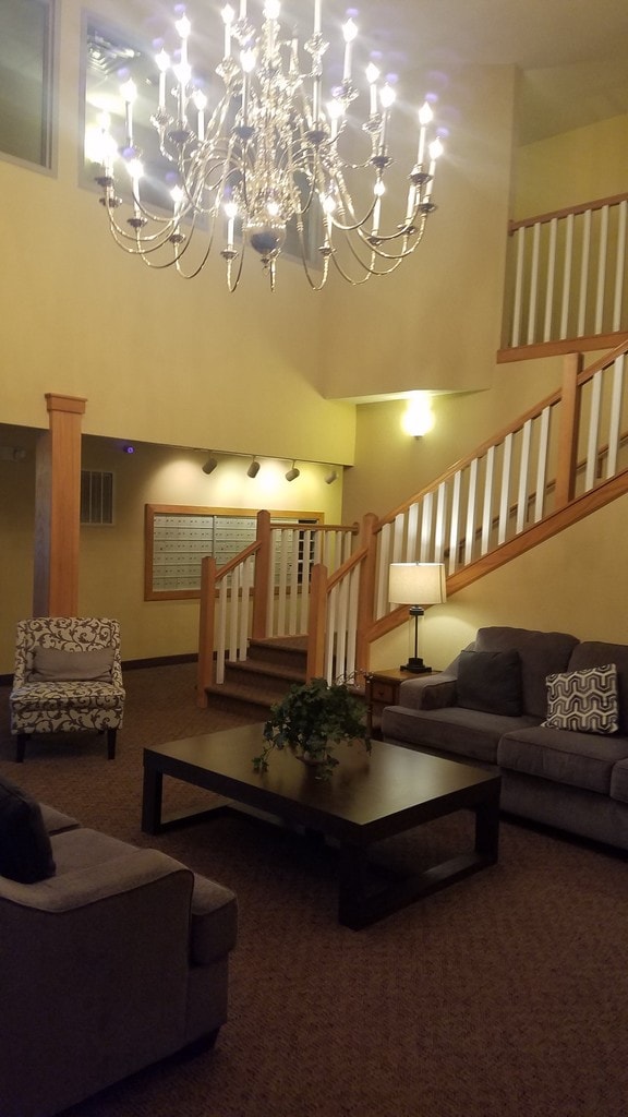 Silver Creek Village 55+ Senior Apartments Glendale, WI Apartments