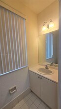 1523 SE 24th Ct in Homestead, FL - Building Photo - Building Photo
