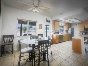 7874 Paisley Ave in Hesperia, CA - Building Photo - Building Photo