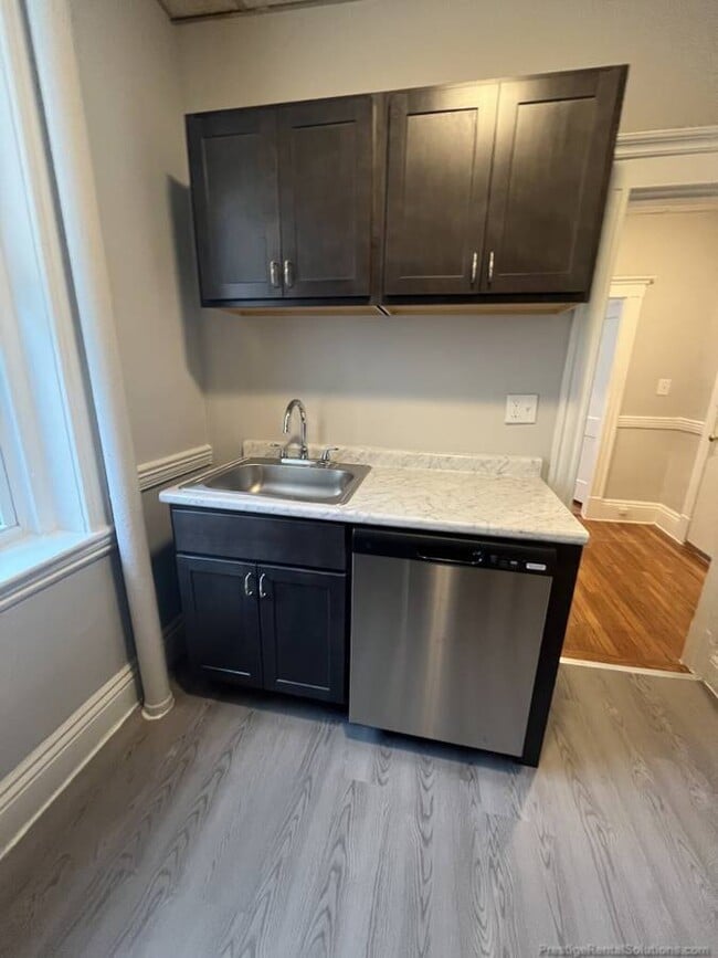 153 Kelton St, Unit 3 in Boston, MA - Building Photo - Building Photo