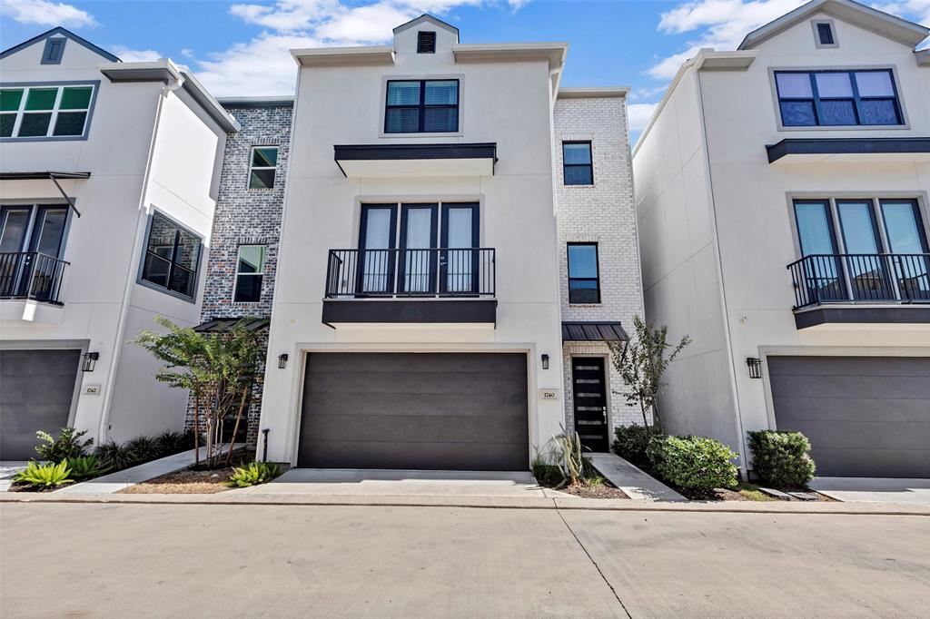 1740 Ojeman Point Ln in Houston, TX - Building Photo