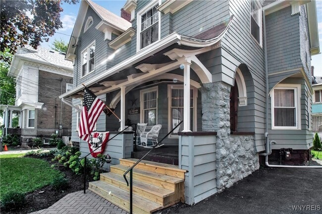 623 Buffalo Ave in Niagara Falls, NY - Building Photo - Building Photo