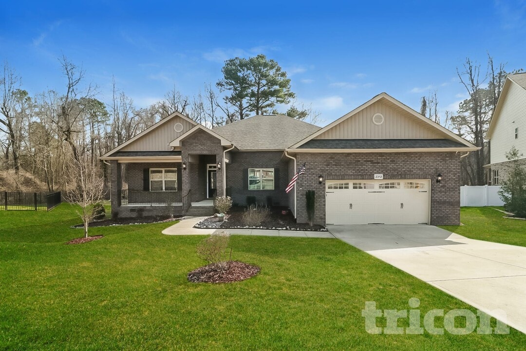 2312 Joneshurst Wy in Zebulon, NC - Building Photo