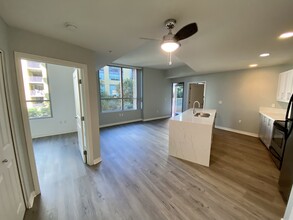 253 Tenth Ave in San Diego, CA - Building Photo - Building Photo