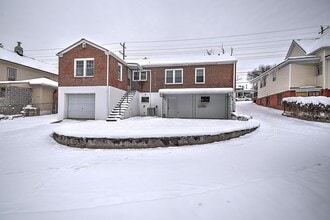 602 E Fairview Ave in Johnson City, TN - Building Photo - Building Photo