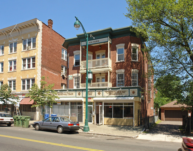 Rego Building in Hartford, CT - Building Photo - Building Photo