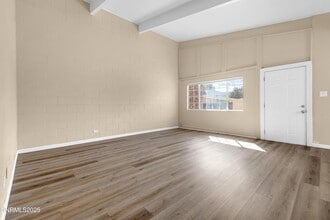 12002 Himalaya St in Reno, NV - Building Photo - Building Photo