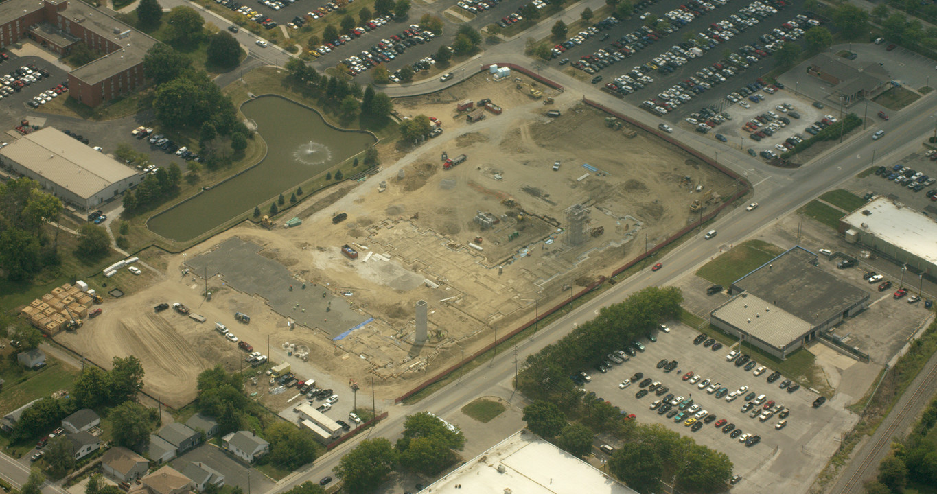 Greyhound Village in Indianapolis, IN - Building Photo