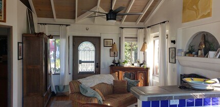 31839 Hedge Ln in Laguna Beach, CA - Building Photo - Building Photo