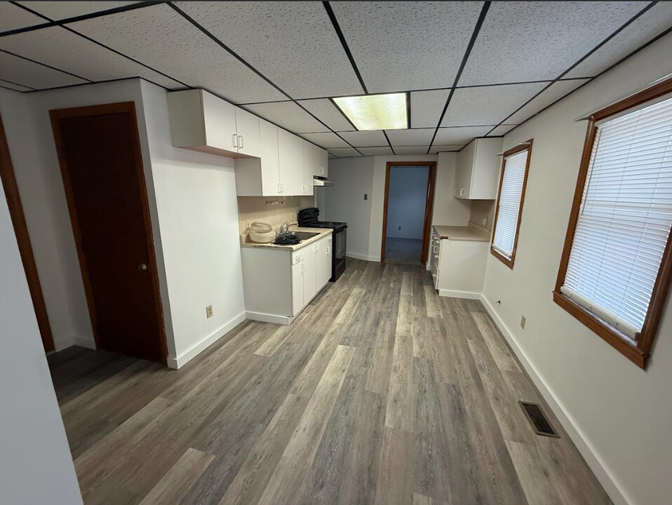 2 Williams Ct, Unit 1 in Nashua, NH - Foto de edificio