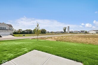 12607 Cattle Rdg Dr in Noblesville, IN - Building Photo - Building Photo