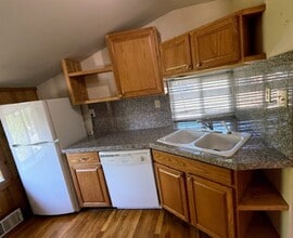 1610 N Stewart St in Carson City, NV - Building Photo - Building Photo