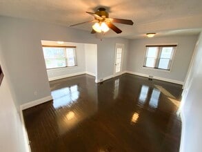 40 Saint Florian St, Unit Lower in Buffalo, NY - Building Photo - Building Photo