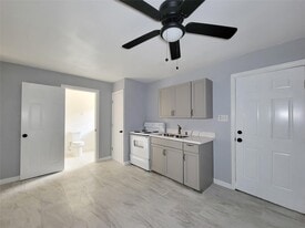 5103 Karu Dr in Spring, TX - Building Photo