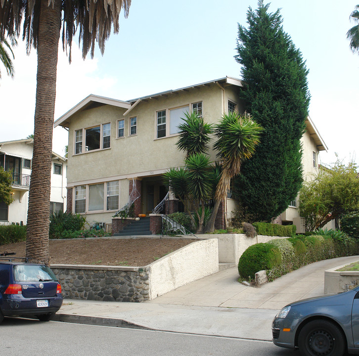 726 N Occidental Blvd in Los Angeles, CA - Building Photo