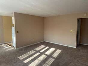 240 S Broadway in Tarrytown, NY - Building Photo - Building Photo