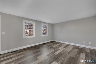 2 Butternut Dr in Glastonbury, CT - Building Photo - Building Photo