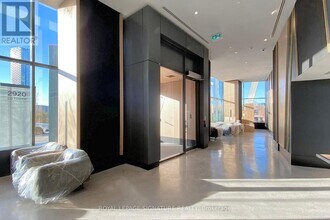 2920 Hwy 7 in Vaughan, ON - Building Photo - Building Photo