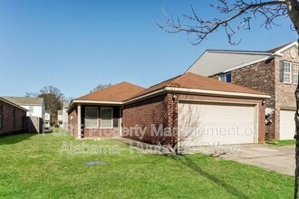 135 Wethersfield Dr in Harvest, AL - Building Photo - Building Photo