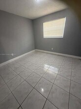 8276 NW 1st Pl in Miami, FL - Building Photo - Building Photo