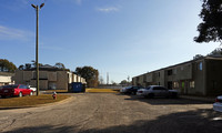 Pearson Park Apartments in Theodore, AL - Foto de edificio - Building Photo