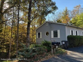 1540 Sawkill Rd in Kingston, NY - Building Photo - Building Photo