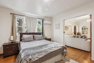 522 Westminster Ave in Alhambra, CA - Building Photo - Building Photo