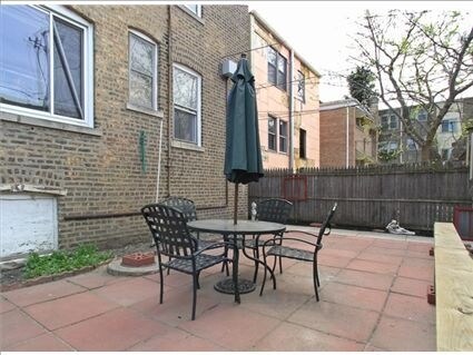 7448 N Artesian Ave in Chicago, IL - Building Photo - Other