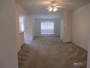117 Gemini Ct in Victoria, TX - Building Photo - Building Photo
