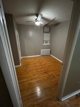 1839 S 56th St, Unit Apt 1 in Philadelphia, PA - Foto de edificio - Building Photo