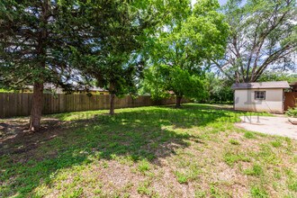 2449 W 25th St N in Wichita, KS - Building Photo - Building Photo