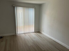 260 Industrial Pkwy in Hayward, CA - Building Photo - Building Photo