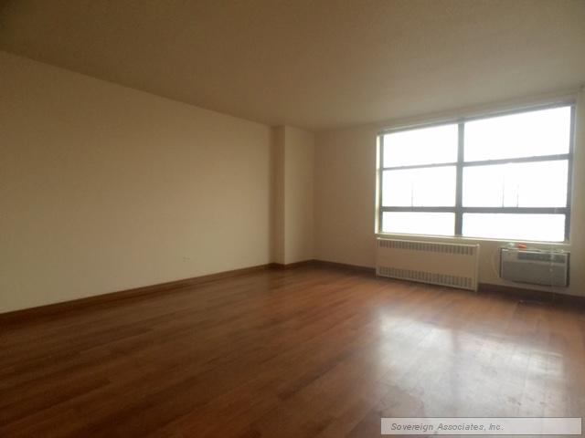 3333 Broadway in New York, NY - Building Photo - Building Photo