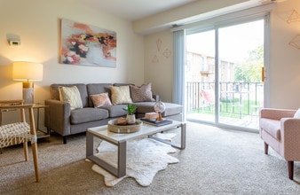 Chapel Manor Apartments in Nottingham, MD - Building Photo - Interior Photo