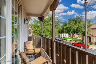 1314 S Owl Dr in Gilbert, AZ - Building Photo - Building Photo