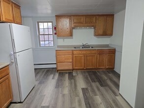 220 Main St in Claremont, NH - Building Photo - Building Photo