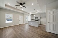 8005 Carver Rd photo'