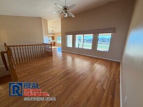 1766 Point Dr in Saint George, UT - Foto de edificio - Building Photo