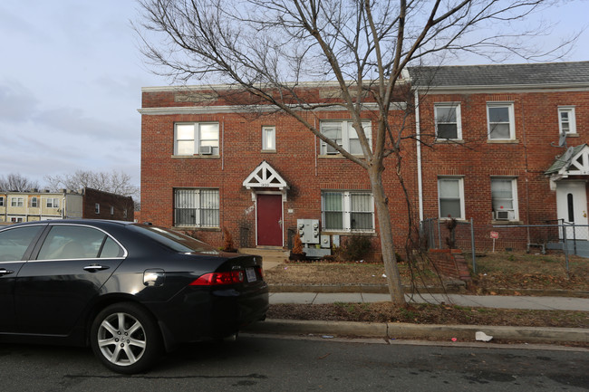 1400 Staples St Ne in Washington, DC - Building Photo - Building Photo