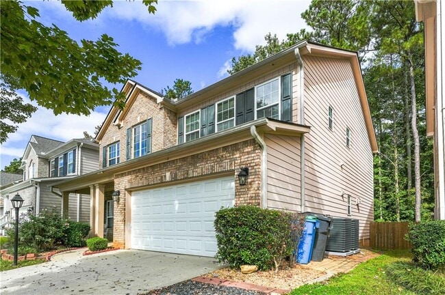 6634 Mimosa Cir in Tucker, GA - Building Photo - Building Photo