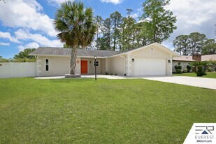 19 Westford Ln in Palm Coast, FL - Building Photo