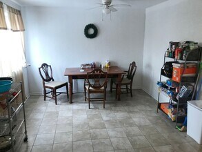 2125 N 12th St in Philadelphia, PA - Building Photo - Building Photo