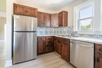 1700 E 7th St in Sioux Falls, SD - Building Photo - Building Photo
