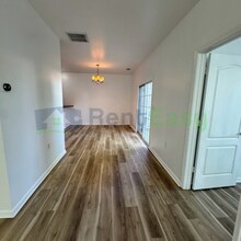 1323 Emsworth Dr in Chesapeake, VA - Building Photo - Building Photo