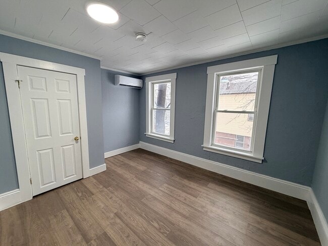 22 Knowlton St in Gardner, MA - Building Photo - Building Photo