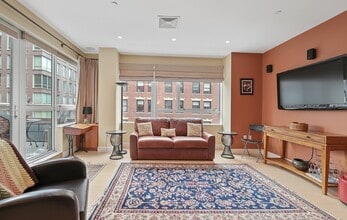 99-105-105 Broad St in Boston, MA - Building Photo - Building Photo